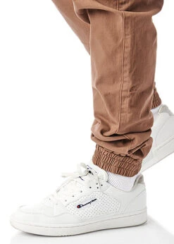 Champion Herren Hose Mit Elastischem Bund Und 4-Pockets Aztec Braun -Stilreich Geschäft 22110019 3